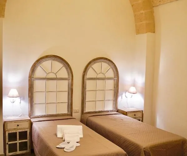 Il Vecchio Frantoio בית הארחה 3*