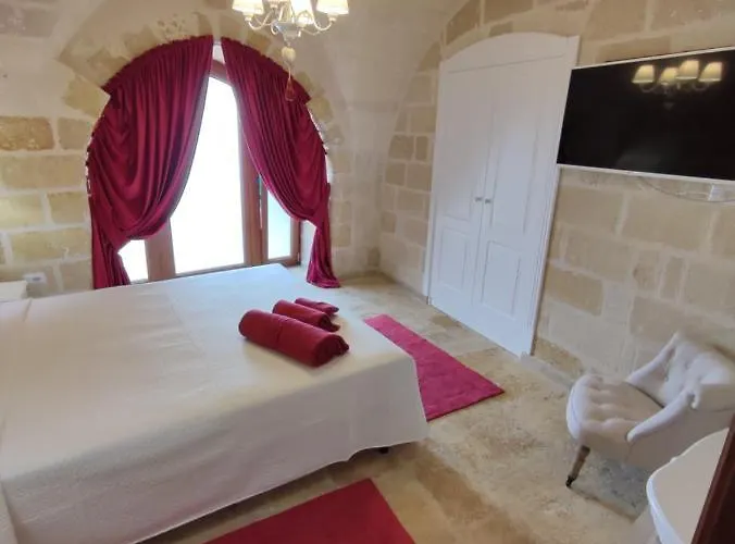 Il Vecchio Frantoio בית הארחה לטרצה